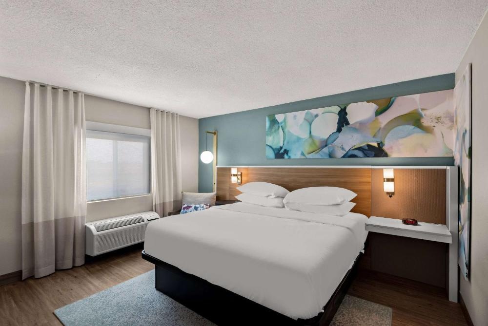 Wyndham Garden Ankeny Image 6