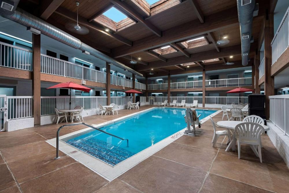 Wyndham Garden Ankeny Image 7